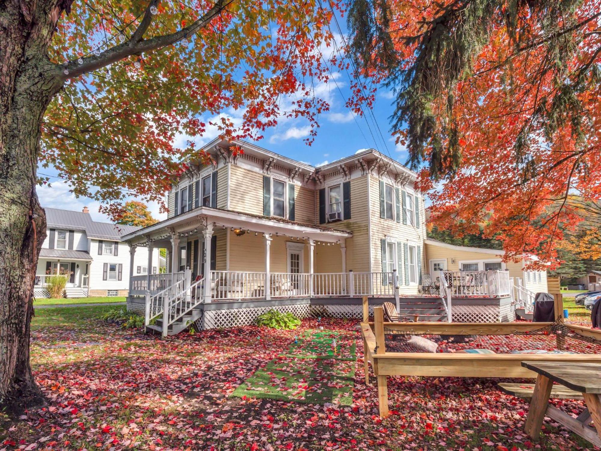 The Kelly House - 4 Bedroom Historic Lodge - Downtown Ellicottville Eksteriør billede