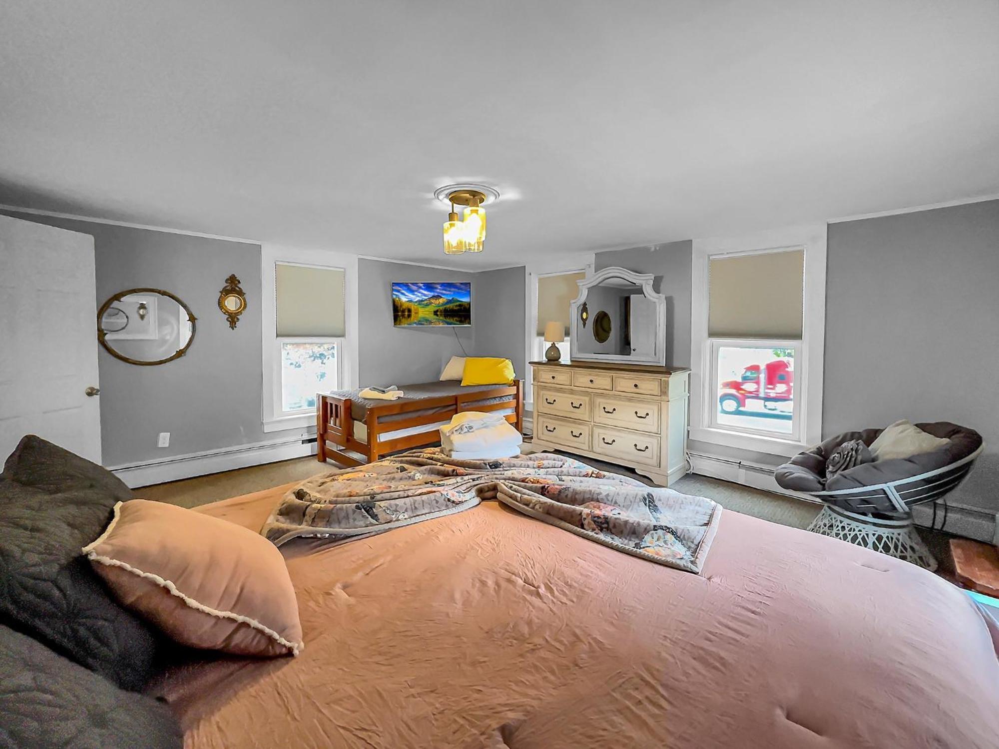 The Kelly House - 4 Bedroom Historic Lodge - Downtown Ellicottville Eksteriør billede